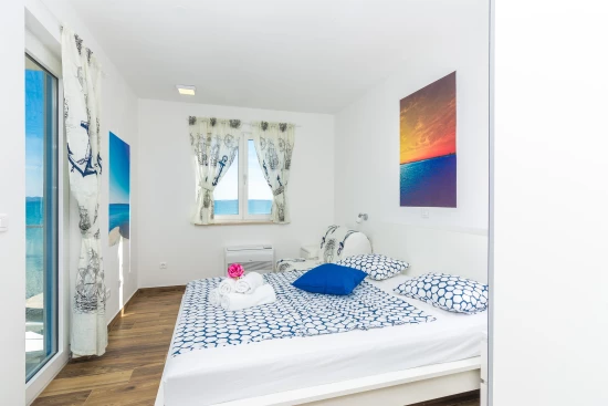 Vila Severní Dalmácie - Privlaka DA 8493 N1