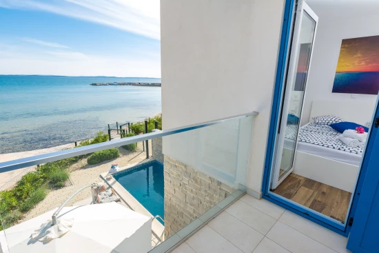 Vila Severní Dalmácie - Privlaka DA 8493 N1