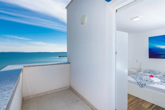 Vila Severní Dalmácie - Privlaka DA 8493 N1