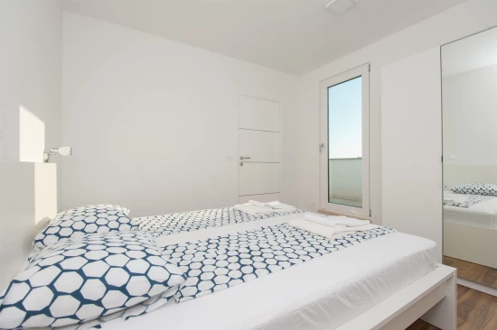 Vila Severní Dalmácie - Privlaka DA 8494 N1