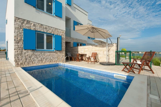 Vila Severní Dalmácie - Privlaka DA 8495 N1