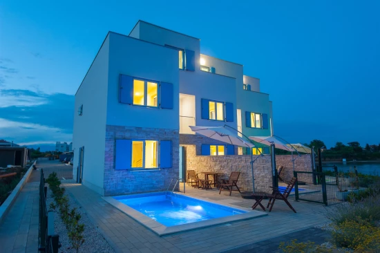 Vila Severní Dalmácie - Privlaka DA 8495 N1