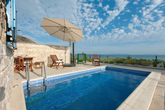 Vila Severní Dalmácie - Privlaka DA 8495 N1