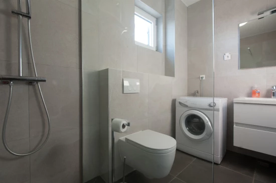 Vila Severní Dalmácie - Privlaka DA 8495 N1