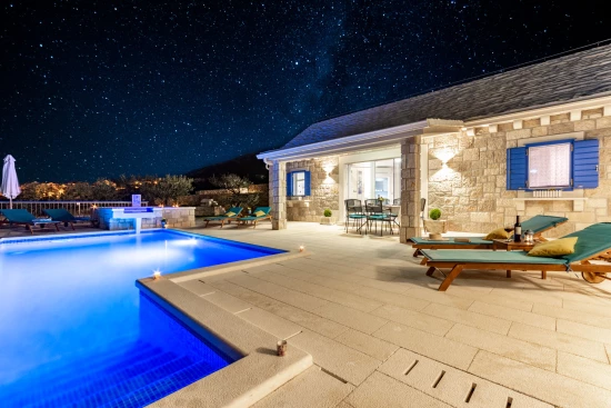 Vila Ostrov Brač - Bol OS 10320 N1