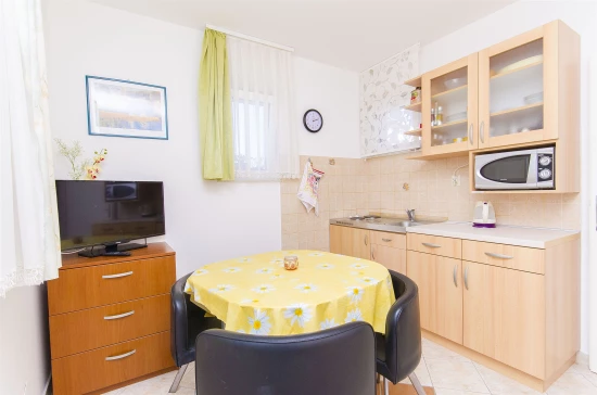 Apartmán Střední Dalmácie - Slatine (Čiovo) DA 8499 N1