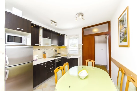 Apartmán Střední Dalmácie - Slatine (Čiovo) DA 8499 N2