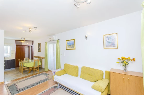 Apartmán Střední Dalmácie - Slatine (Čiovo) DA 8499 N2