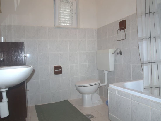 Apartmán Střední Dalmácie - Podaca DA 8501 N1