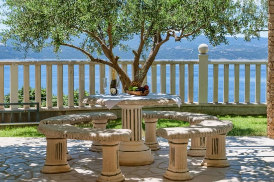 Apartmán Střední Dalmácie - Staniči DA 8503 N1