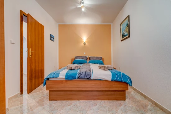 Apartmán Střední Dalmácie - Staniči DA 8503 N1