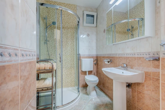 Apartmán Střední Dalmácie - Staniči DA 8503 N1