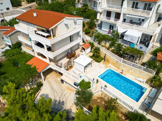 Apartmán Střední Dalmácie - Staniči DA 8503 N2