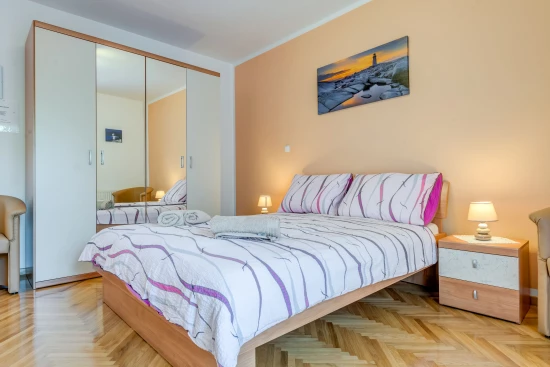 Apartmán Střední Dalmácie - Staniči DA 8503 N2