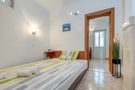 Apartmán Střední Dalmácie - Staniči DA 8503 N2