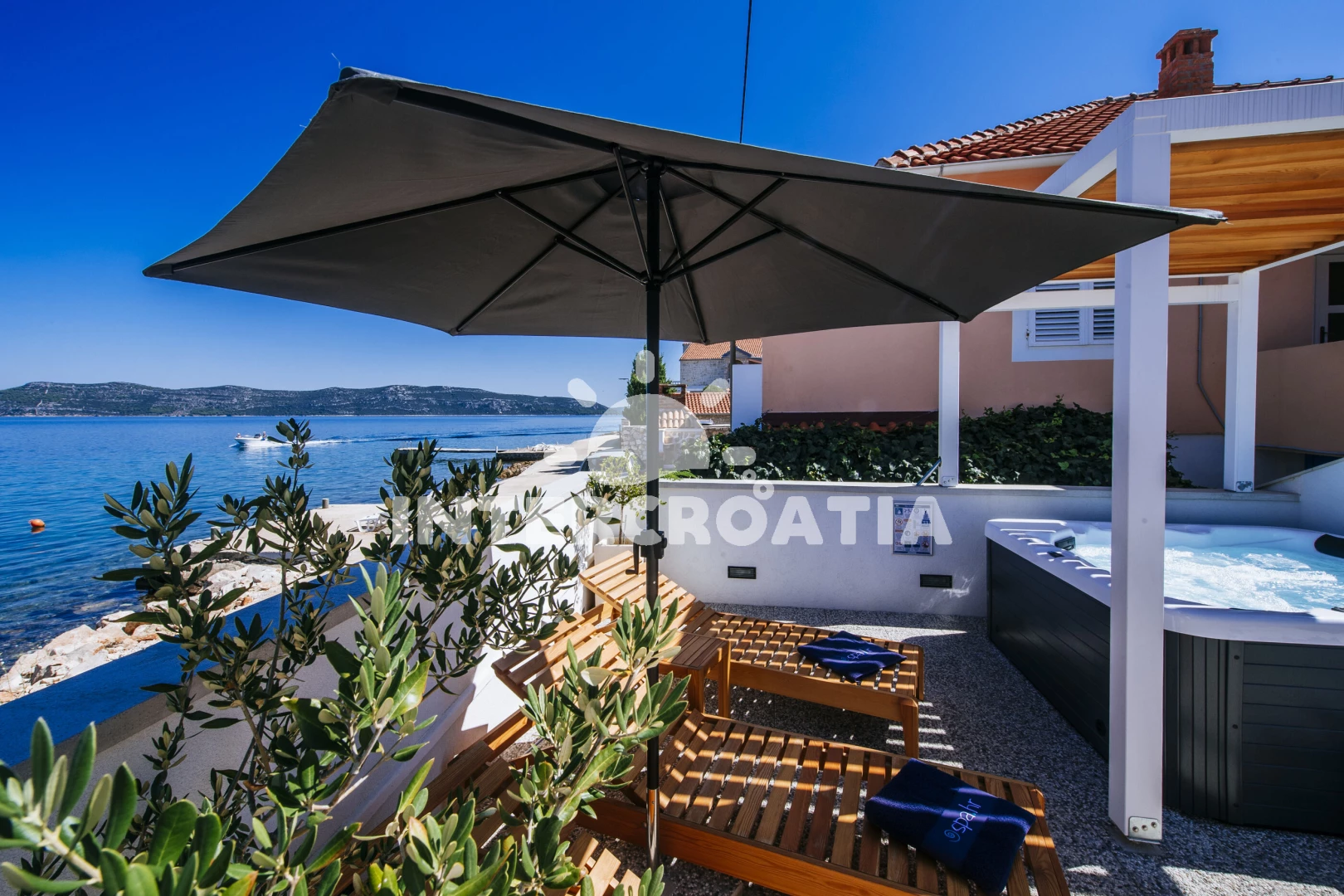 Apartmán Ostrov Iž - Mali Iž OS 10333 N1