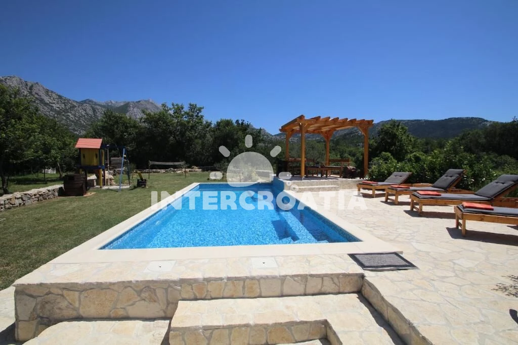 Domek Střední Dalmácie - Zadvarje DA 8510 N1