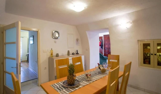 Domek Kvarner - Brseč (Mošćenička Draga) KV 7627 N1