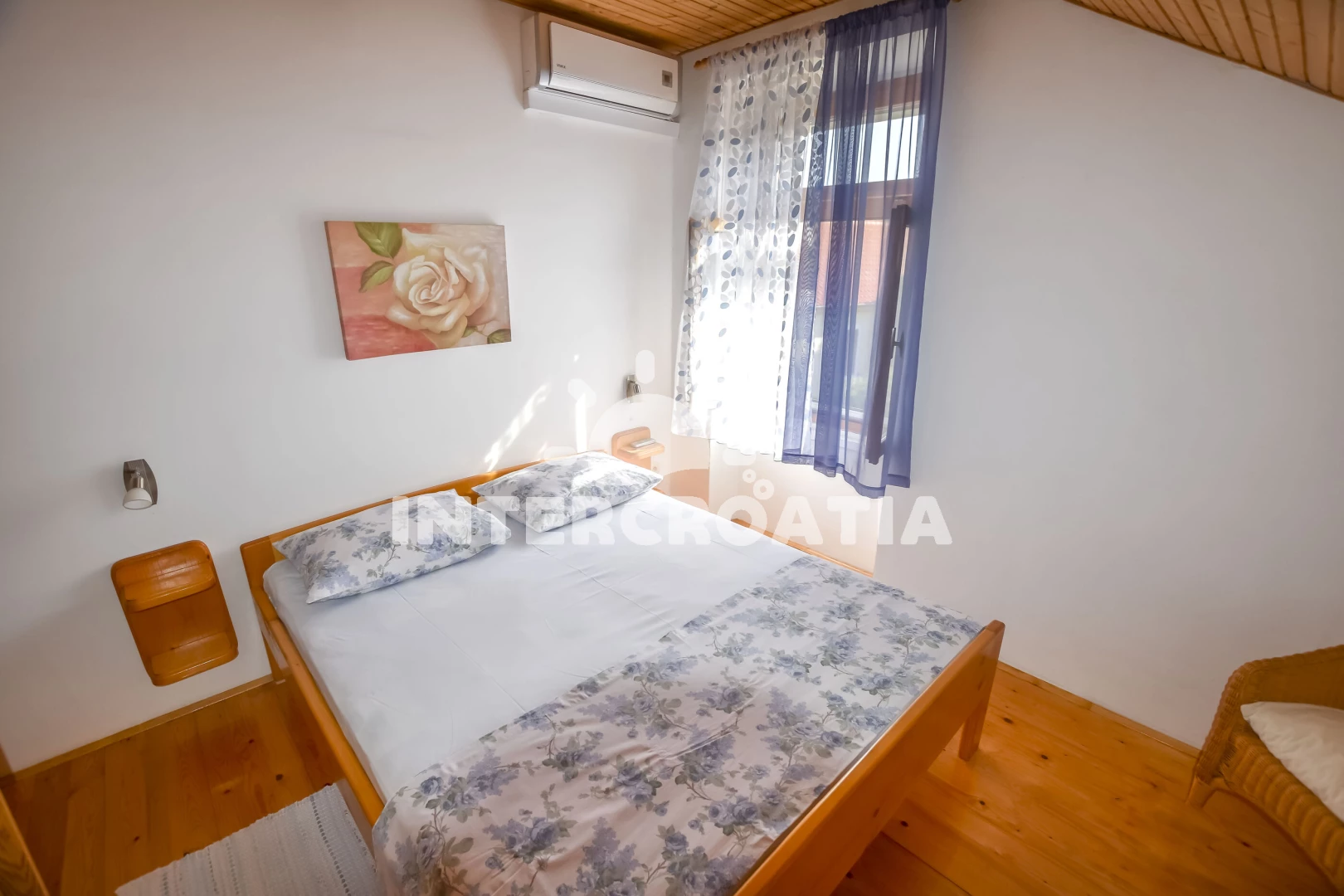 Domek Ostrov Iž - Mali Iž OS 10345 N1