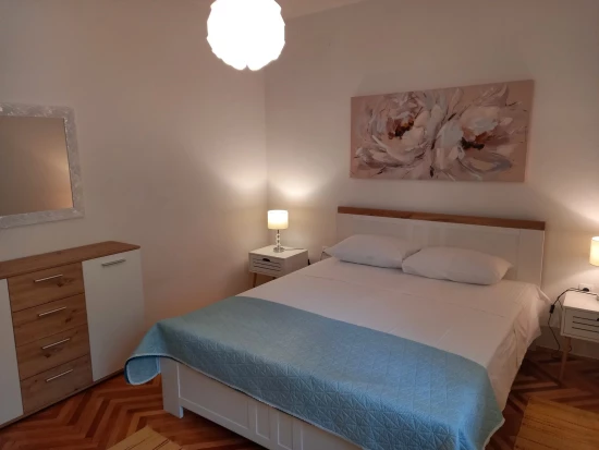 Apartmán Střední Dalmácie - Podgora DA 8514 N1