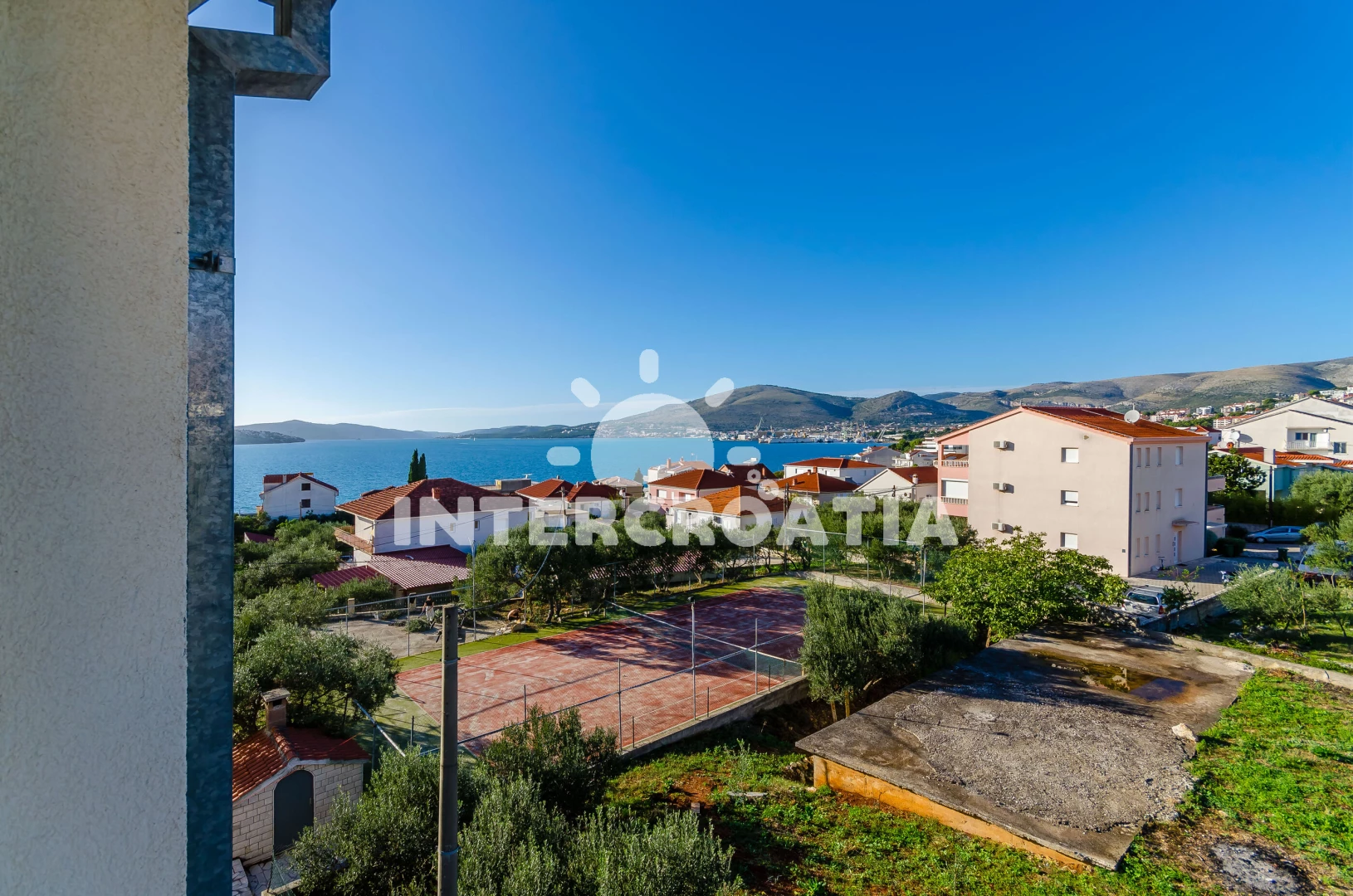 Apartmán Střední Dalmácie - Okrug Gornji DA 8515 N6