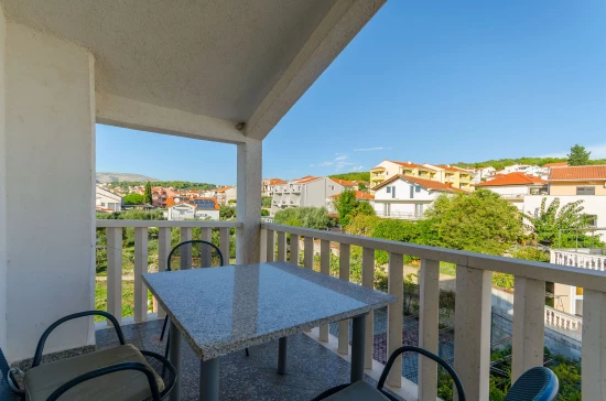 Apartmán Střední Dalmácie - Okrug Gornji DA 8515 N6