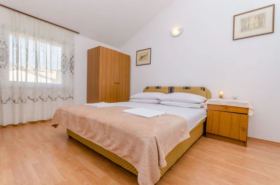 Apartmán Střední Dalmácie - Okrug Gornji DA 8515 N6