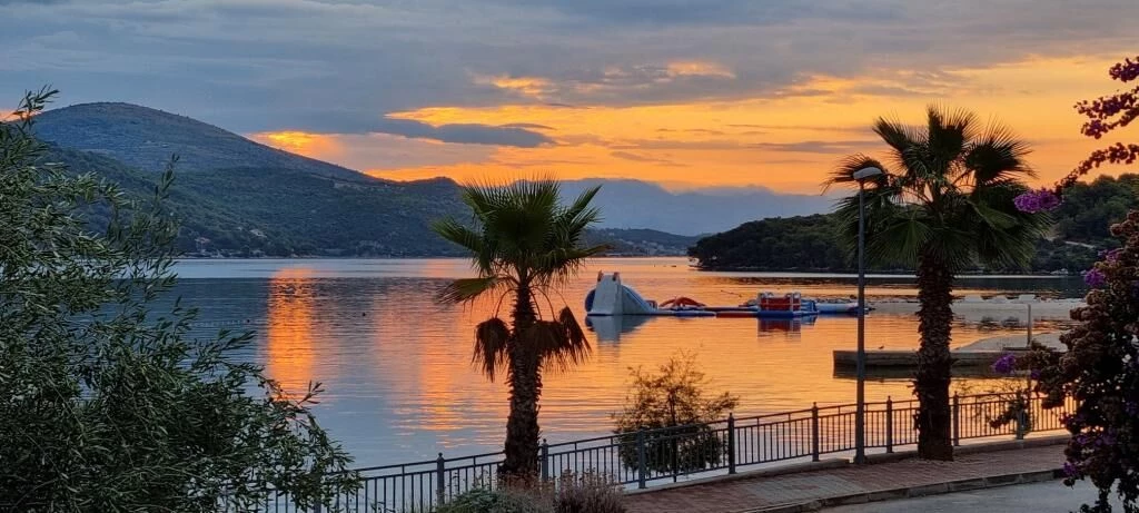 Apartmán Střední Dalmácie - Marina DA 8516 N1