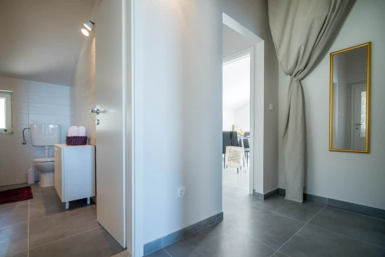 Apartmán Střední Dalmácie - Staniči DA 8518 N2