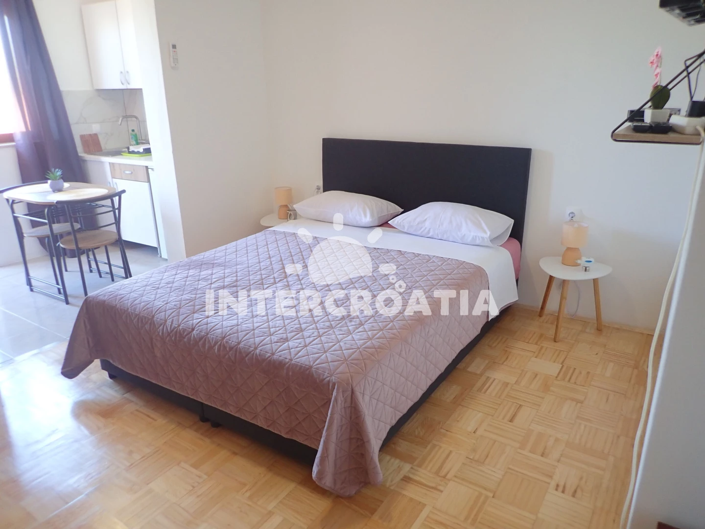 Apartmán Severní Dalmácie - Starigrad Paklenica DA 8519 N2
