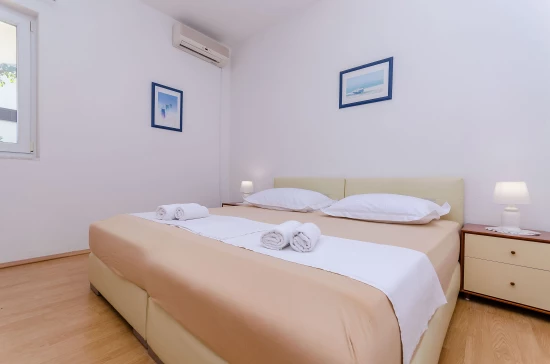 Apartmán Střední Dalmácie - Duće DA 8522 N1