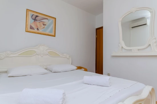 Apartmán Střední Dalmácie - Duće DA 8522 N4