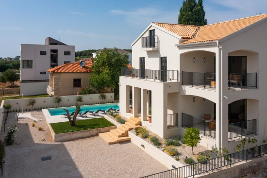 Vila Severní Dalmácie - Biograd na Moru DA 8525 N1