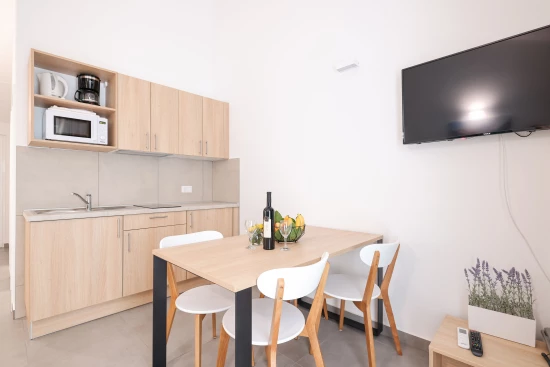 Apartmán Střední Dalmácie - Seget Donji DA 8526 N7