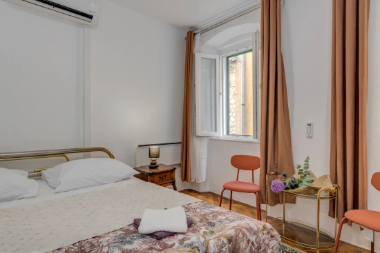 Apartmán Střední Dalmácie - Split DA 8527 N1