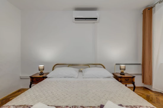 Apartmán Střední Dalmácie - Split DA 8527 N1