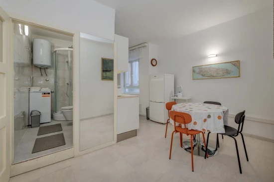 Apartmán Střední Dalmácie - Split DA 8527 N1