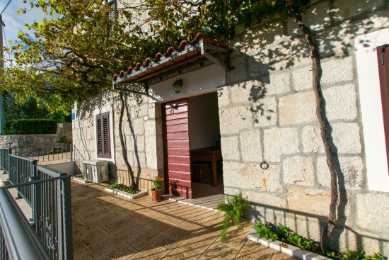 Apartmán Střední Dalmácie - Ostrvica DA 8528 N1