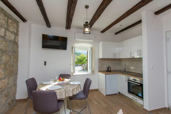 Apartmán Střední Dalmácie - Ostrvica DA 8528 N1