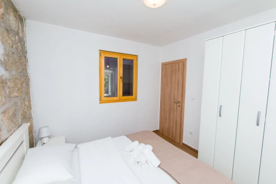 Apartmán Střední Dalmácie - Ostrvica DA 8528 N1