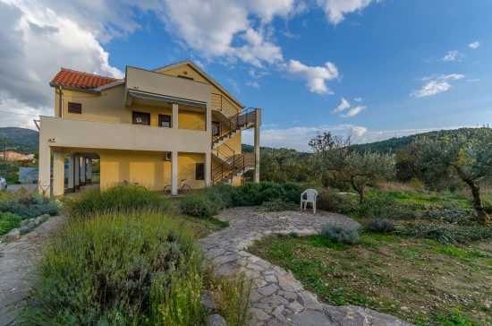 Apartmán Střední Dalmácie - Vrsine (Poljica) DA 8530 N1