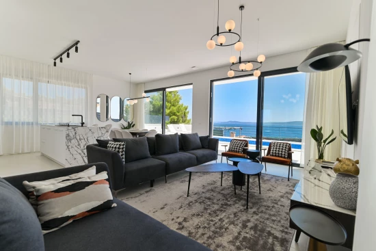 Vila Střední Dalmácie - Okrug Gornji DA 8536 N1