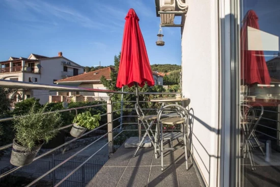 Apartmán Střední Dalmácie - Okrug Gornji DA 8537 N2