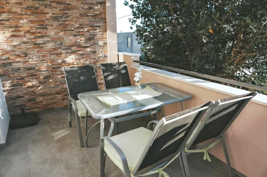 Apartmán Severní Dalmácie - Karlobag DA 8541 N1