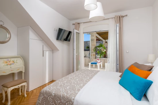 Vila Ostrov Brač - Bol OS 10368 N1