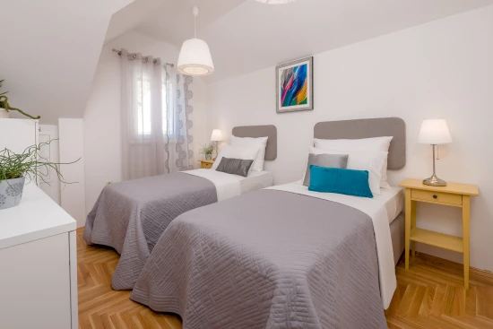 Vila Ostrov Brač - Bol OS 10368 N1