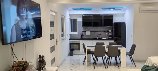 Vila Střední Dalmácie - Seget Donji DA 8551 N1