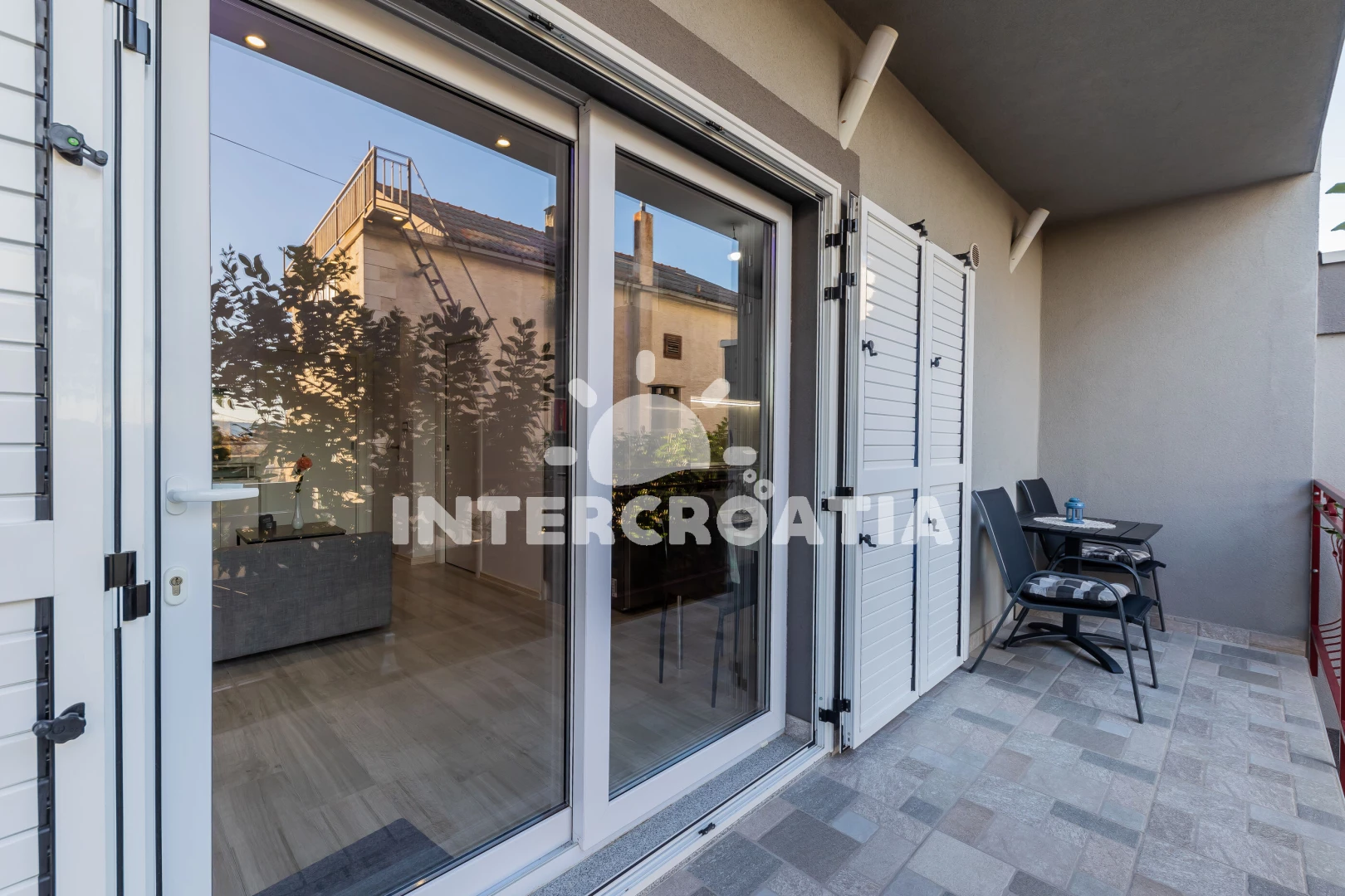 Apartmán Střední Dalmácie - Kaštela DA 8557 N1