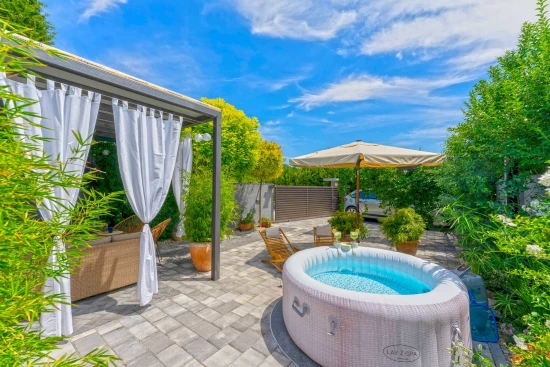 Domek Severní Dalmácie - Privlaka DA 8560 N1