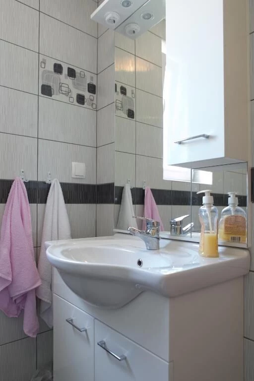 Apartmánový pokoj Kvarner - Otočac KV 7649 N3